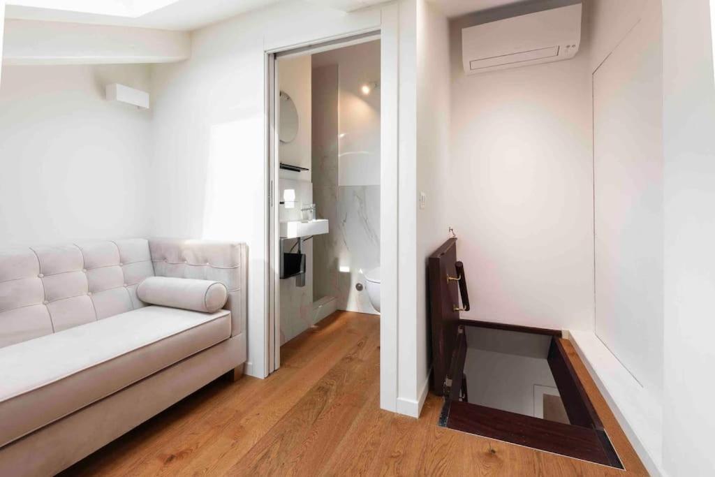 Grazioso E Spazioso In Forlanini Appartement Milaan