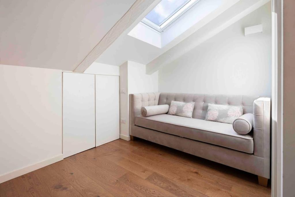 Grazioso E Spazioso In Forlanini Appartement *