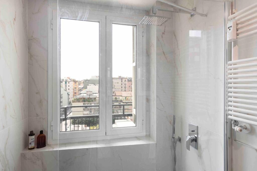 Grazioso E Spazioso In Forlanini Appartement